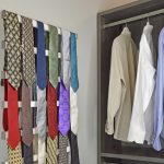 Tie rack